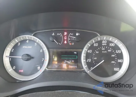 2013 Nissan Sentra Sr z USA, uszkodzony, nr VIN 3N1AB7AP4DL658113